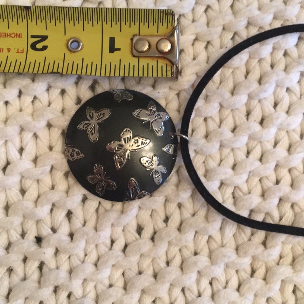 NWOT butterfly necklace - Picture 5 of 5